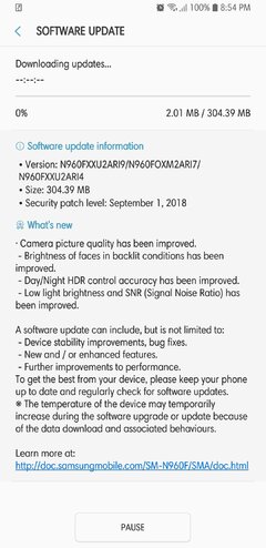 Screenshot_20180929-205430_Software update.jpg
